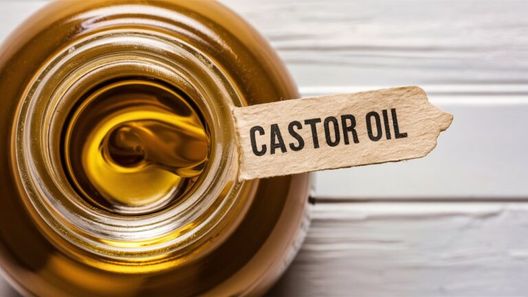 Castor Oil: Nature's Gift for Glowing Skin, Strong Hair, and a Healthier You 2024